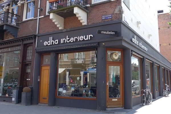 600 edha interior