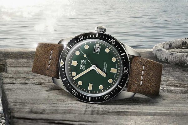 600 Oris Divers Sixty Five Green