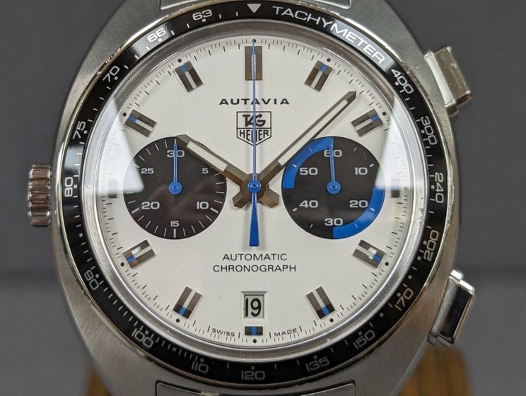 Tag heuer autavia cy2110 discount