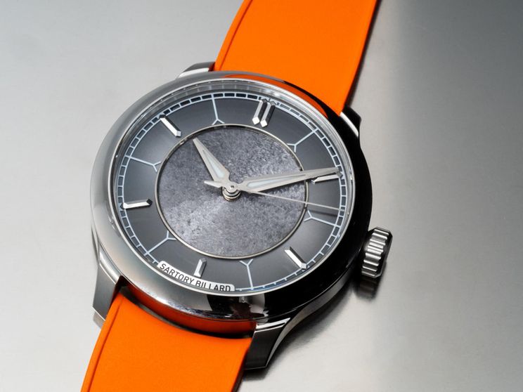 Purchase the Sartory Billard SB04-E Tantalum Hand-Engraved