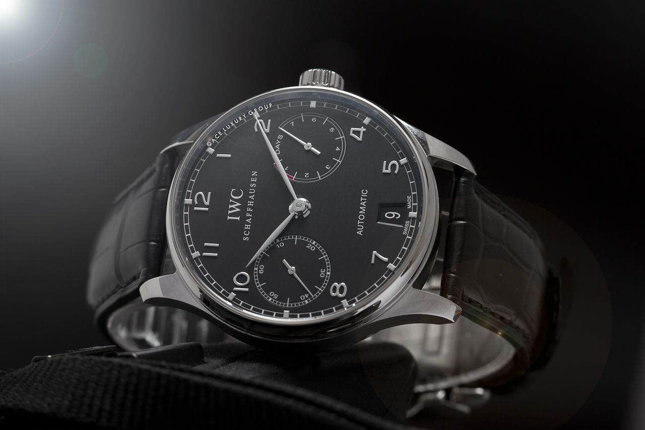Feux de vos "IWC Portuguese" 5001/5007 - Page 2 Iwc_portuguese_automatic_seven_days_ace_jewelers