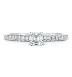 Royal Asscher Elissa Diamond Solitaire Engagement Ring / 0.50ct