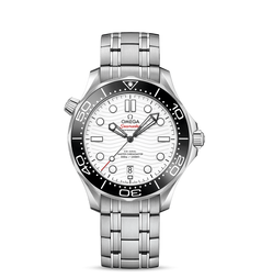 Omega Seamaster Diver 300M Omega Co-Axial Master Chronometer White / Bracelet