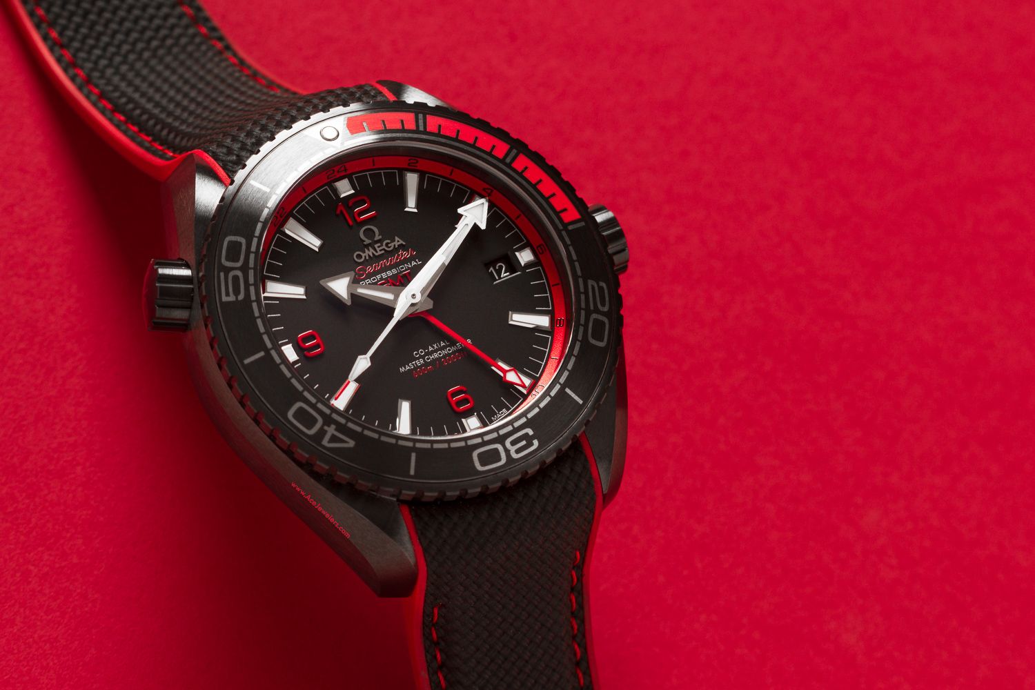 omega planet ocean red