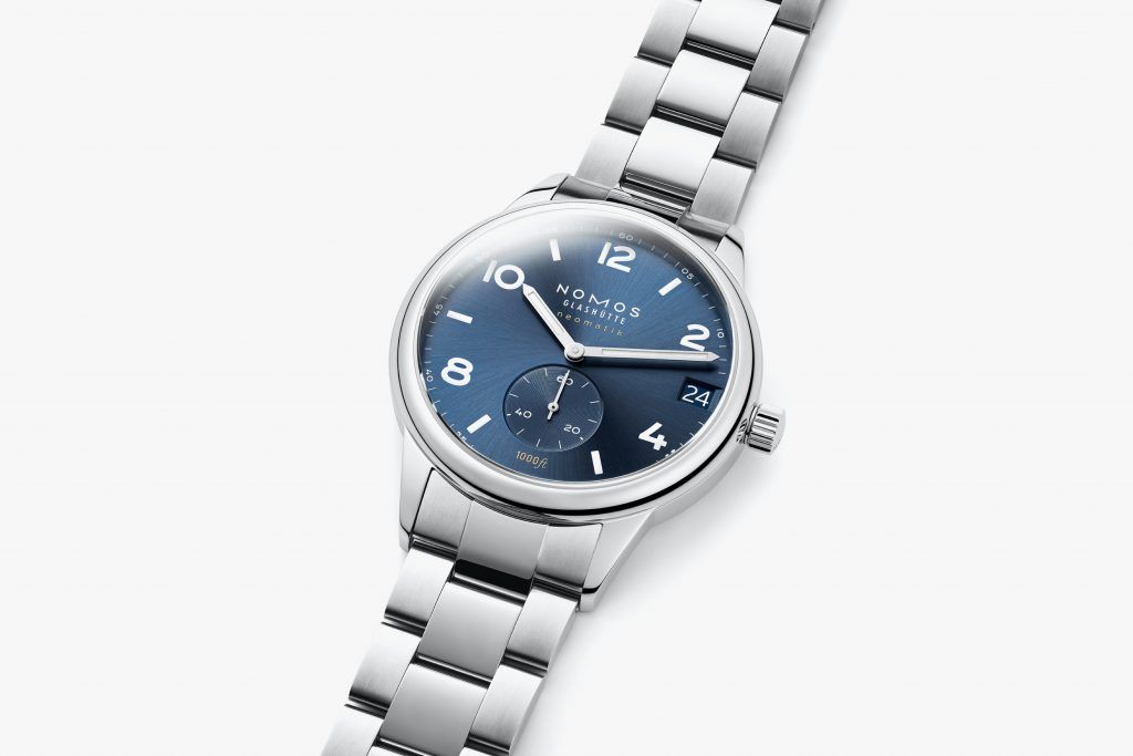 NOMOS Glashutte Club Sport neomatik 42 date blue