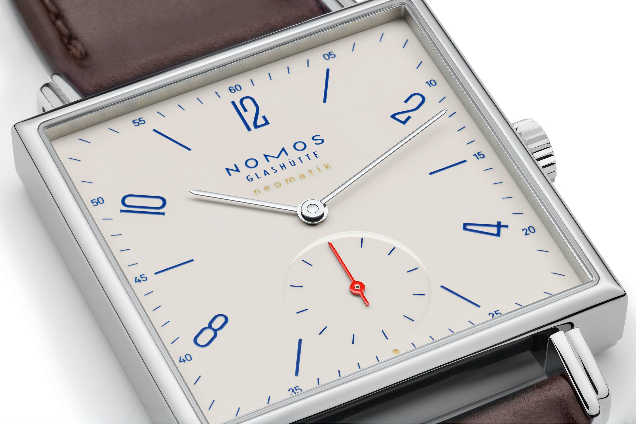 NOMOS Tetra neomatik 175 Years Watchmaking Glashütte Off-White 421.S1 5